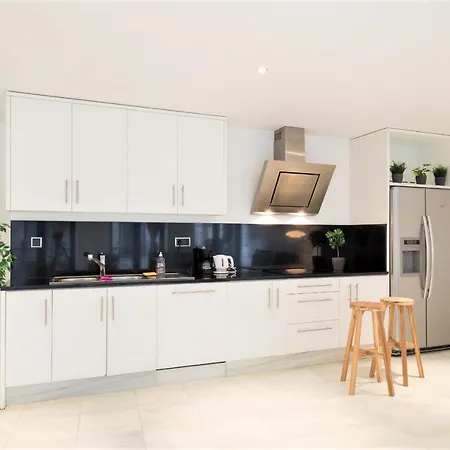 The Marble Apartment *